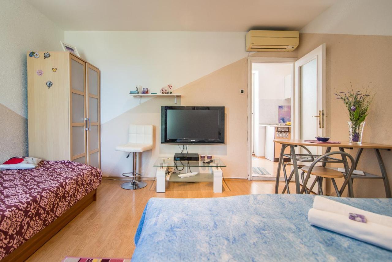 Studio Marley Rovinj Exteriör bild
