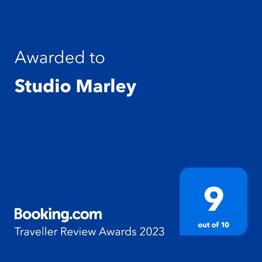 Studio Marley Rovinj Exteriör bild